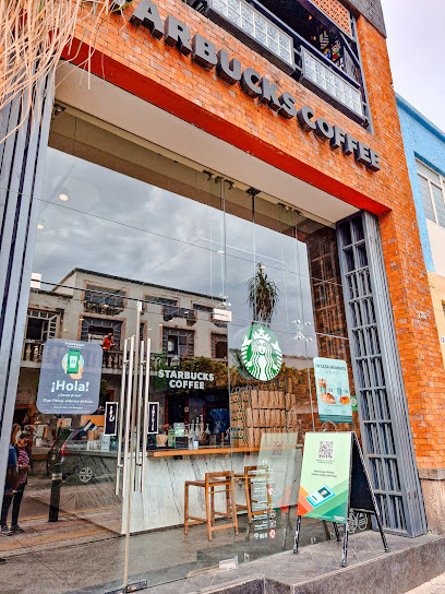 Negocio Starbucks Tlaquepaque