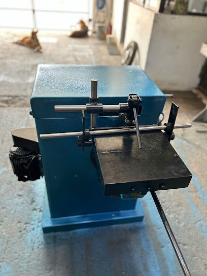 Negocio Taller De Torno Ayala