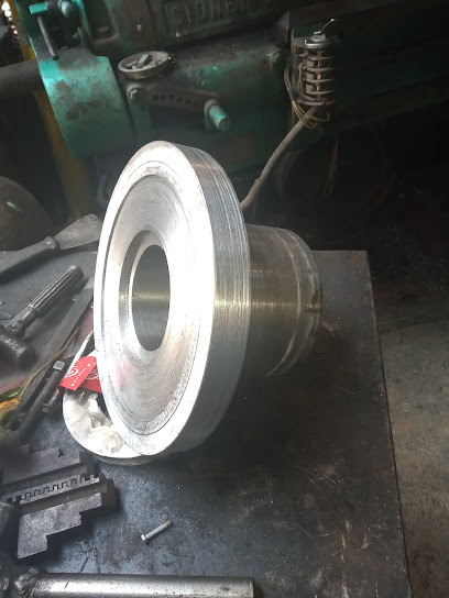 Negocio Taller De Torno Magydan