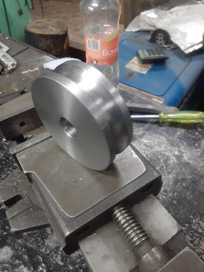 Negocio Taller De Torno Maquinados Y Servicios Industriales Daza
