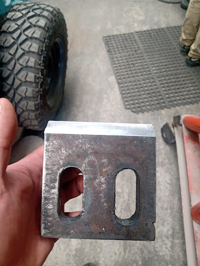 Negocio Taller De Torno Pulido