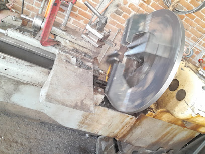 Negocio Taller De Torno Y Grua Alvarado