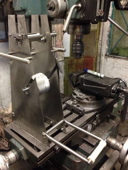 Negocio Taller Industrial Torno, Fresadora Y Cnc