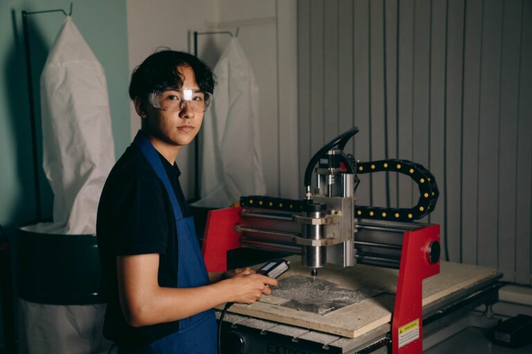 Capacitación y Certificación de Operadores de CNC